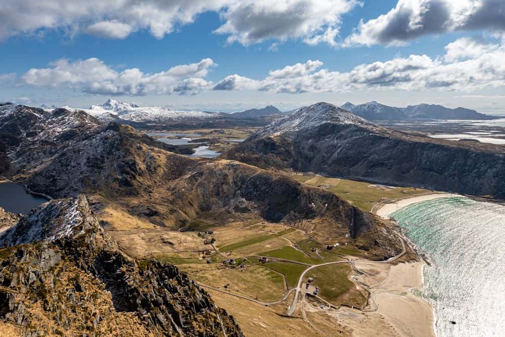 High above Haukland beach, the view is magnificent.