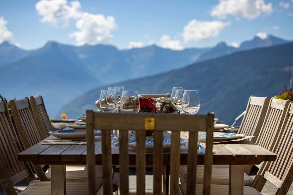 Delightful moments with a magnificent view.