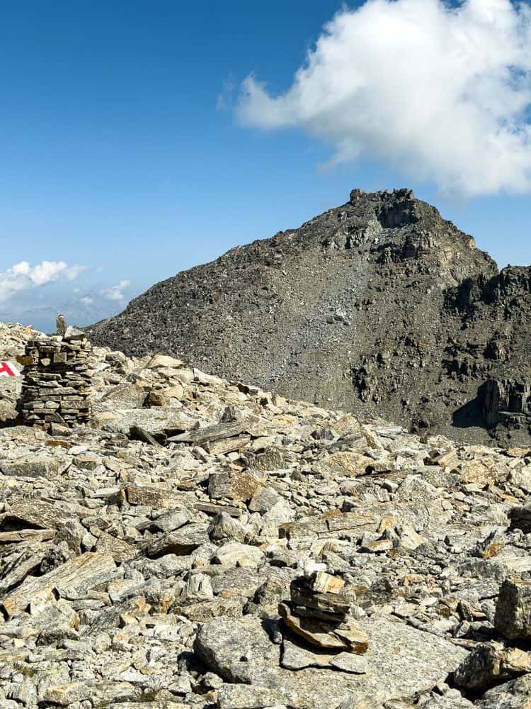 Der Schlussaufstieg ist eine karge Hochgebirgslandschaft