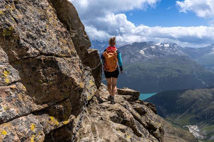 Overcoming fear of heights
