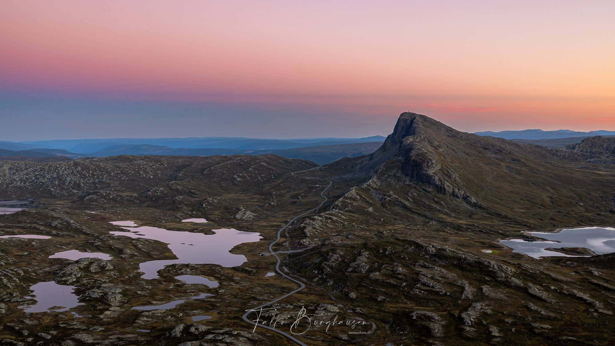 Pastel over the Bitihorn