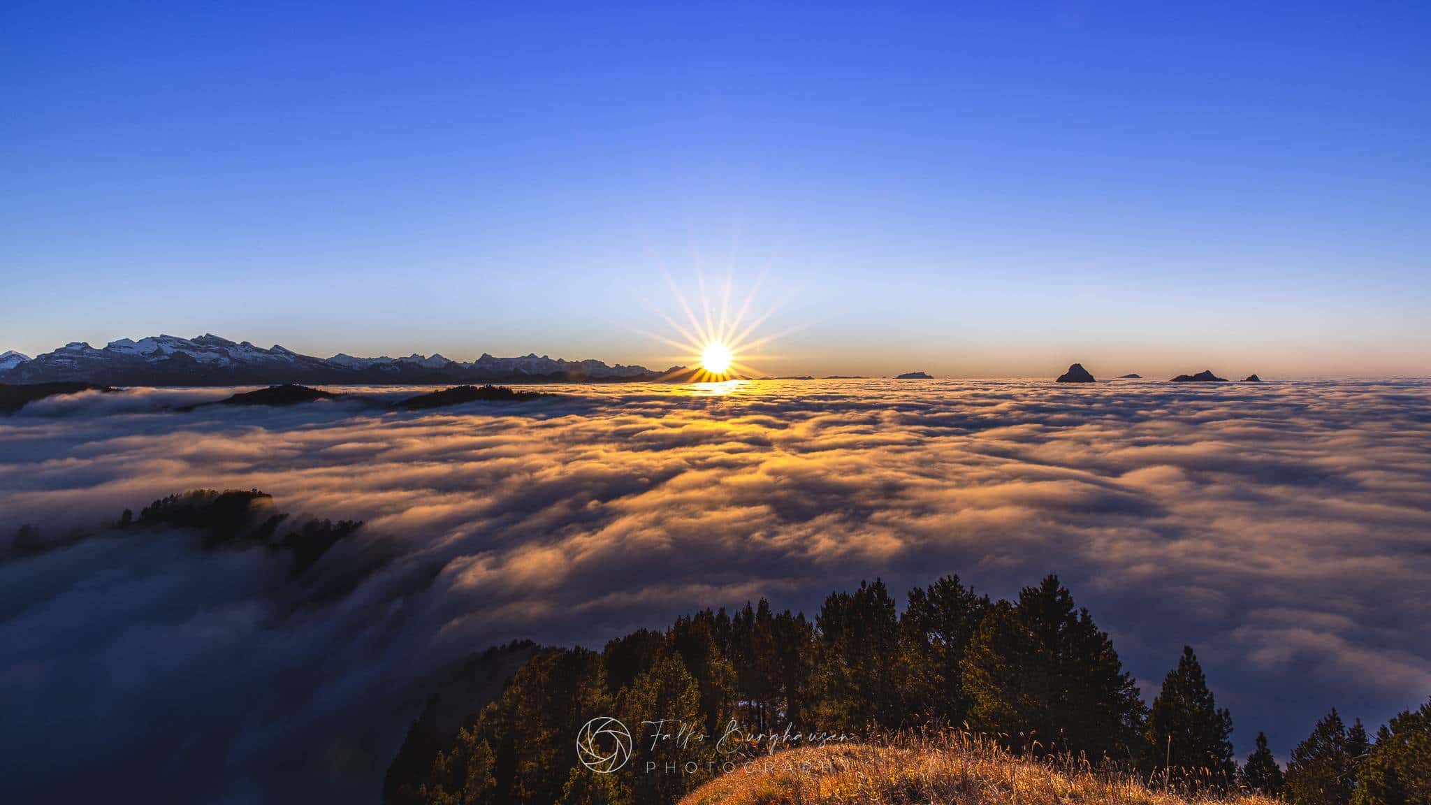 Flowing sea of heaven
