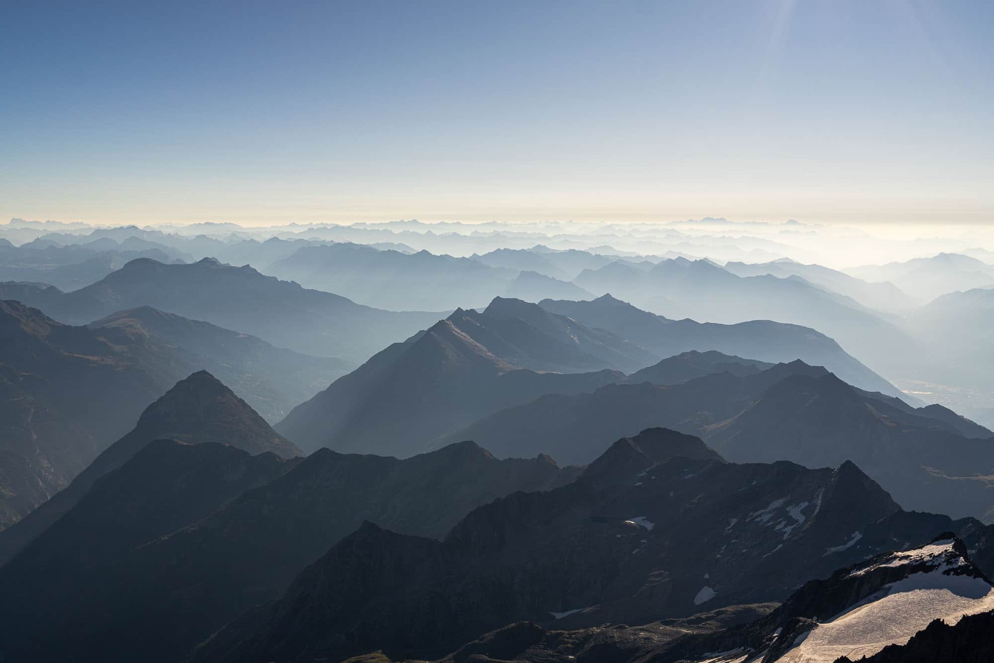 beAnywhere – We love to be outside. Ready to join us?