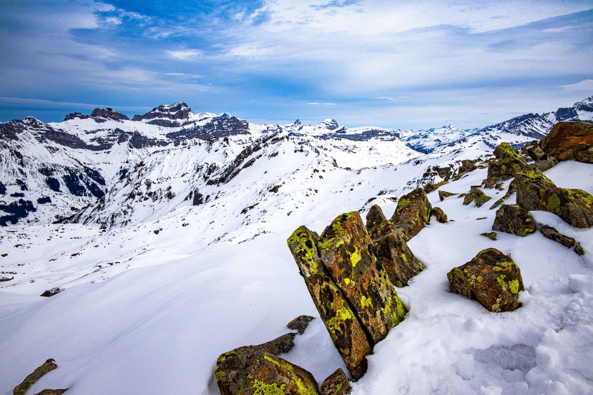 Hinter uns der Gross Windgällen,