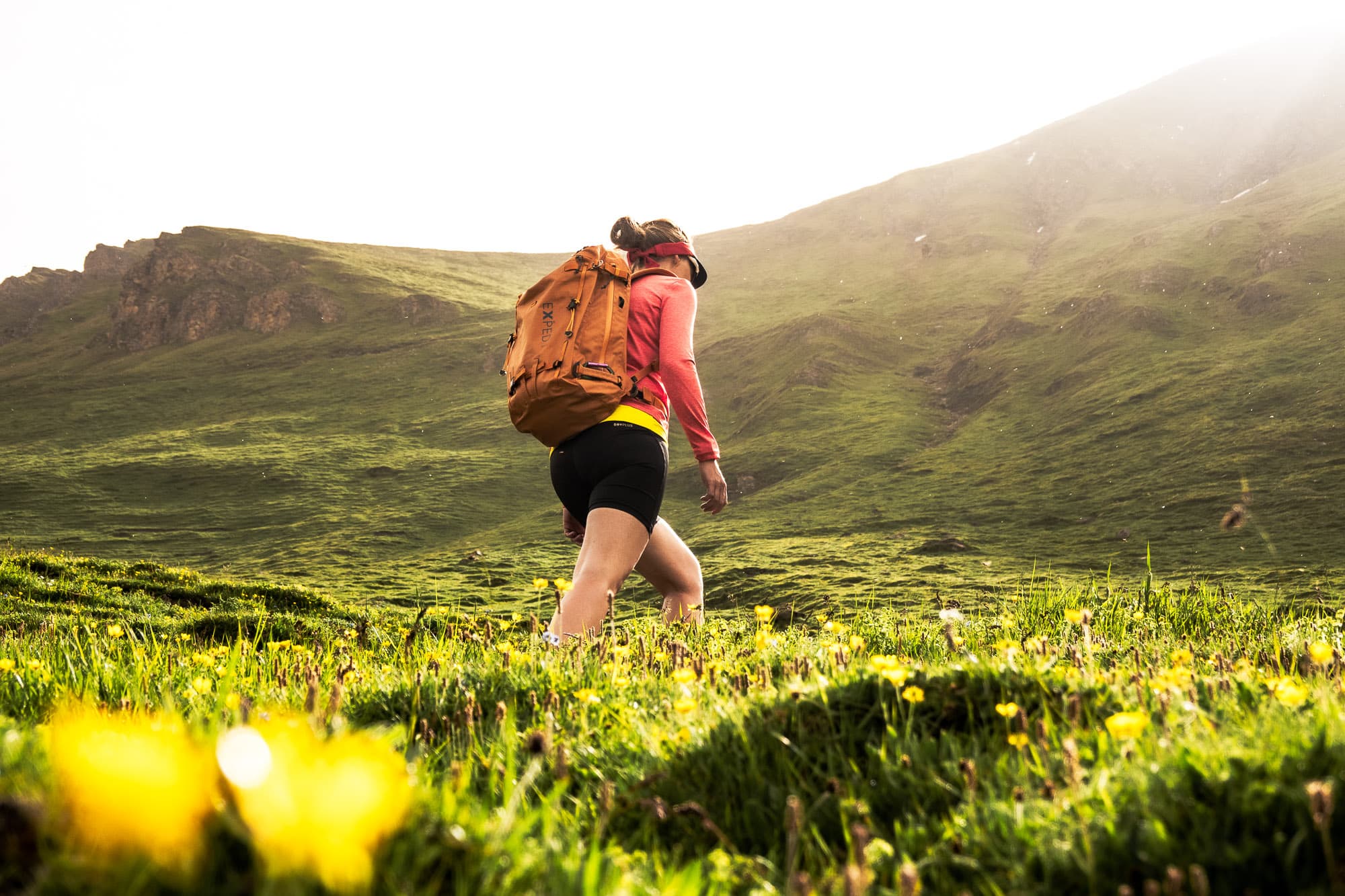 Hiking has a positive effect on the body and mind. All we have to do? Get out into nature. Are you coming with us?