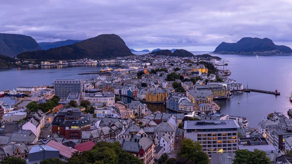 Panorama Ålesund from Aksla