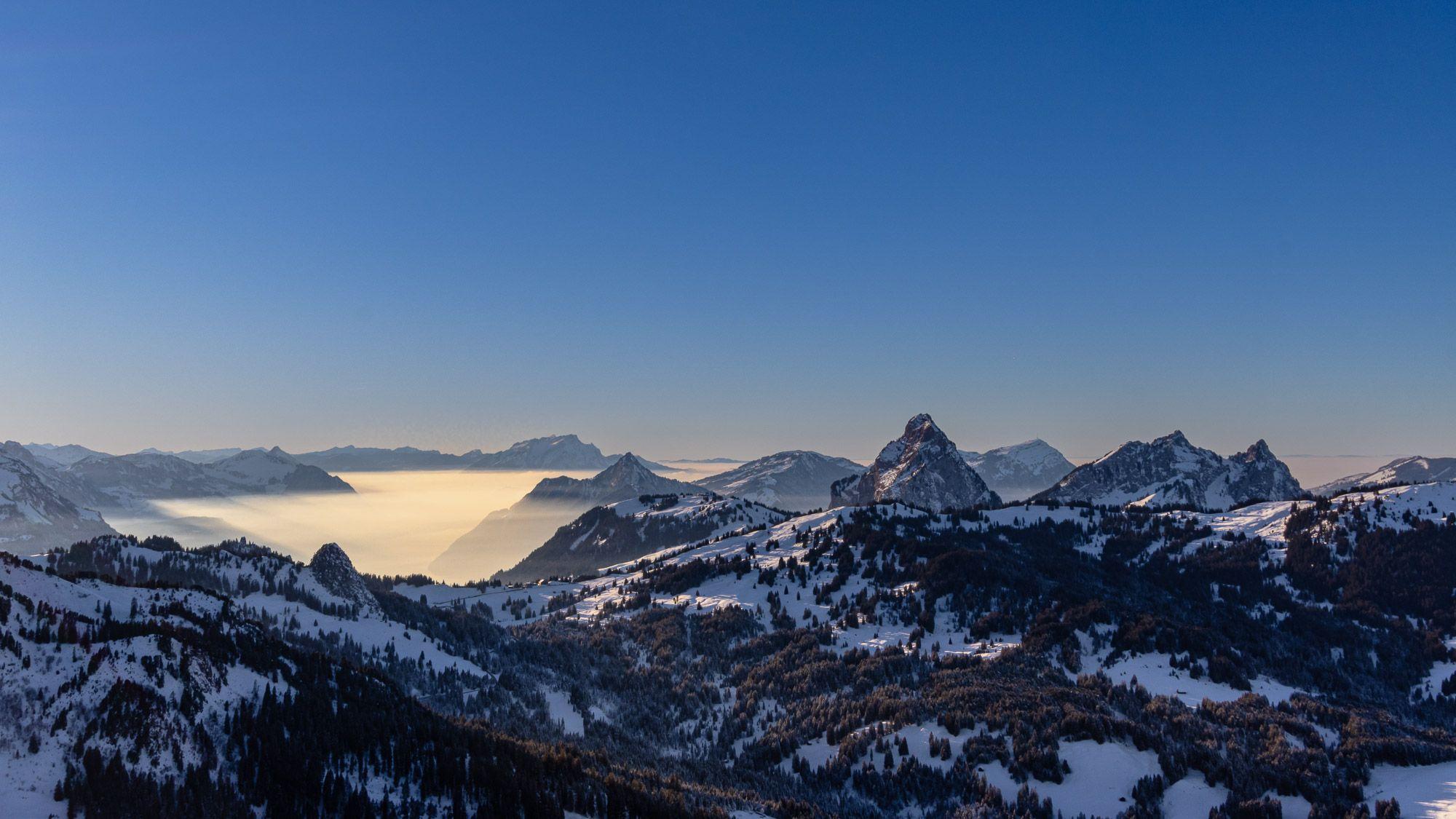 January 2023 - Fog over the Lake Lucerne